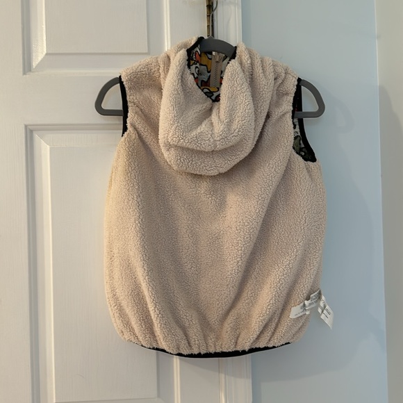 Zara Girls Vest with Hoodie and Two Side Zipper - Picture 5 of 13